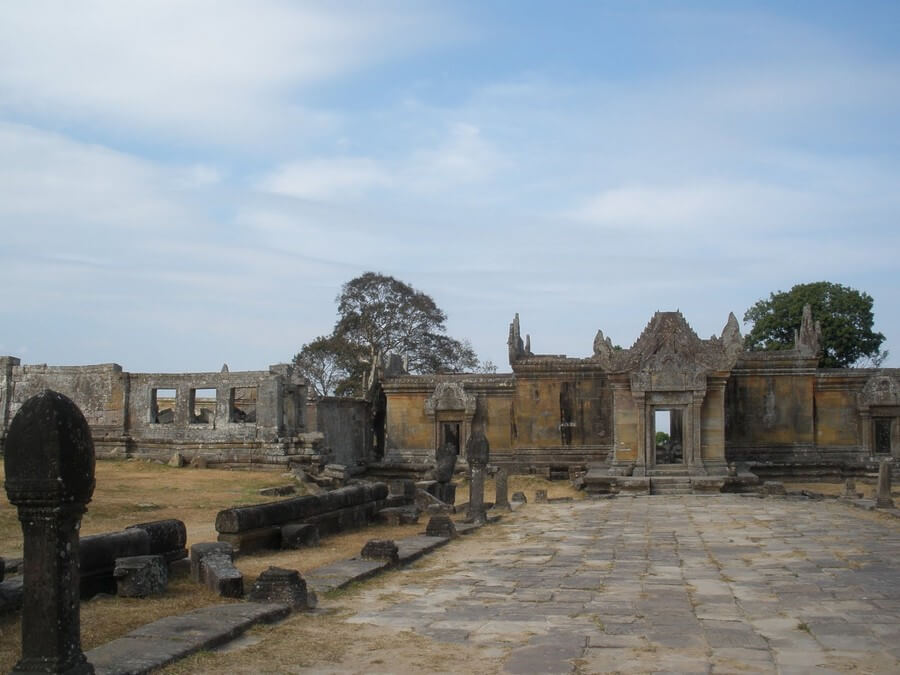 Фото: Прэахвихеа (Temple of Preah Vihear)