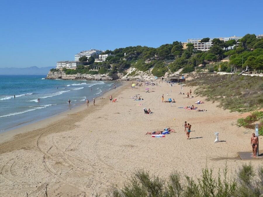 Пляж Ларга (Playa Larga)