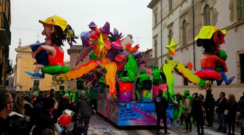 Фото: Карнавал в Вероне