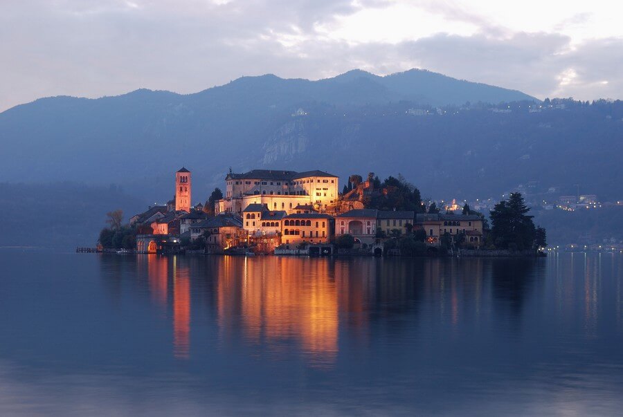 Фото: Озеро Орто (Lago di Orta), Италия