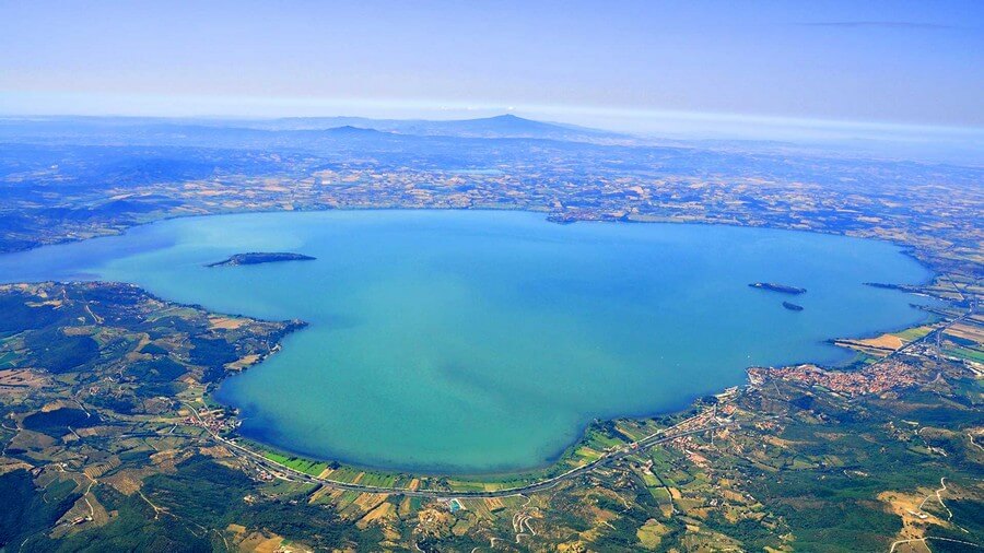 Фото: Озеро Тразимено (Lago di Trasimeno), Италия
