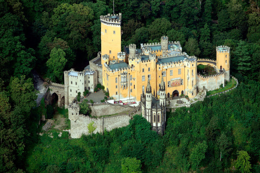 Фото: Замок Штольценфельс