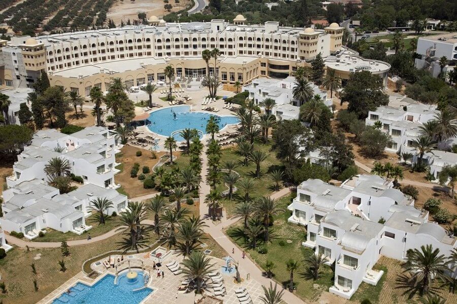 Фото: Вид на отель Палас Хаммамет Мархаба 5* (Palace Hammamet Marhaba), Хаммамет