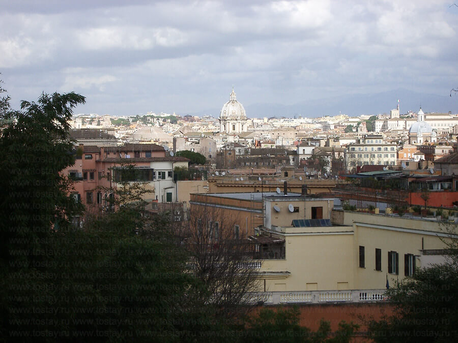 Фото: Вид на Рим из бот сада