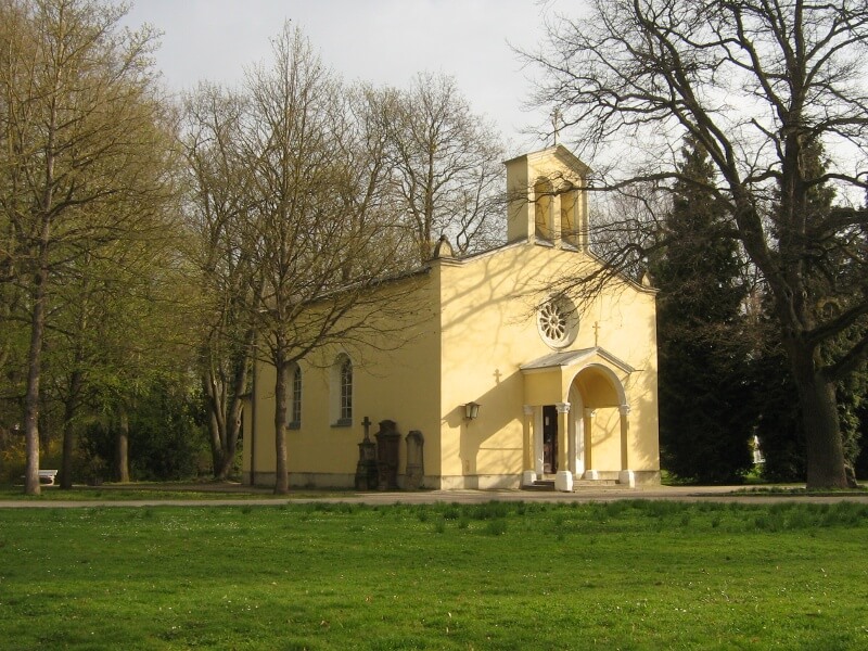 Фото: Храм Покрова Пресвятой Богородицы (Hl. Maria-Schutz Kirche), Регенсбург