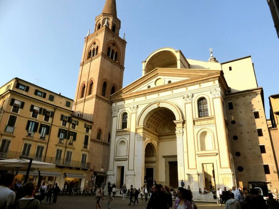 Фото: Базилика Сант’Андреа (Basilica di Sant’Andrea), Мантуя