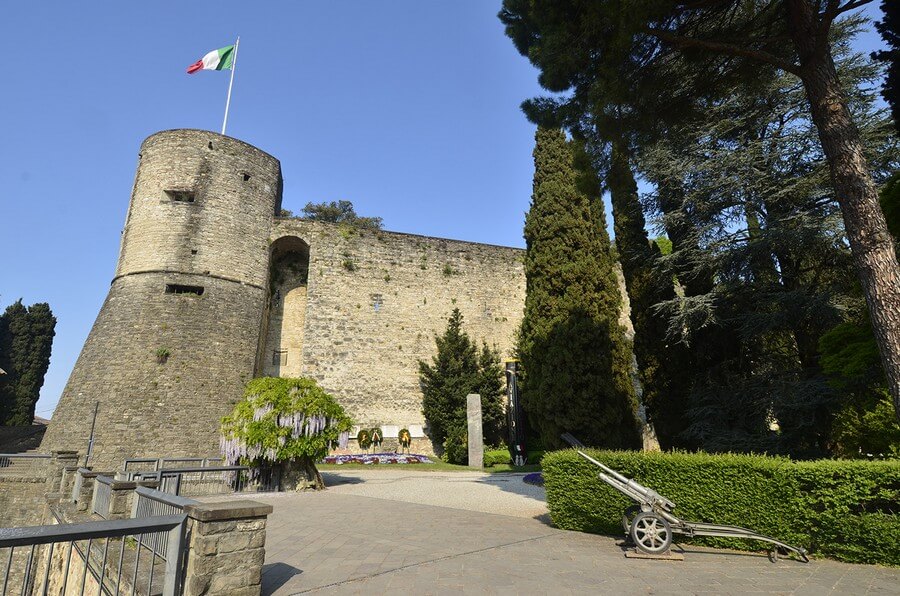 Фото: Замок Бергамо Рокка (Rocca di Bergamo)