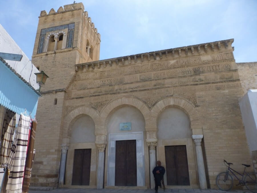 Фото: Мечеть Трех дверей, Кайруан, Тунис