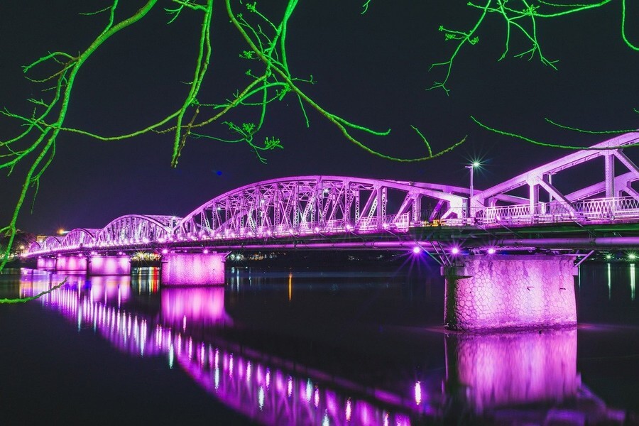 Фото: Мост Чыонг Тянь (Cầu Trường Tiền), Хюэ