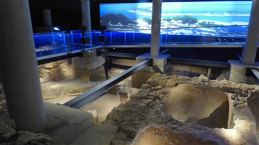 Фото: Археологический музей Гадир (Yacimiento Arqueologico Gadir), Кадис