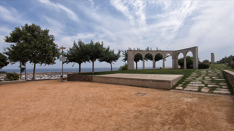 Парк монастыря Августинцев (Parc Del Convent Dels Agustins), Паламос