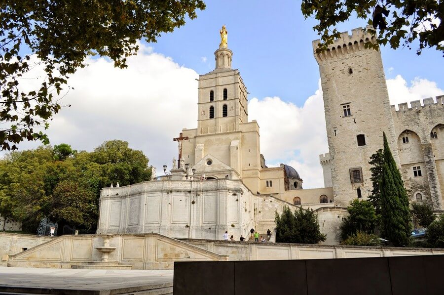Фото: Авиньонский собор (Cathedrale Notre-Dame des Doms), Авиньон